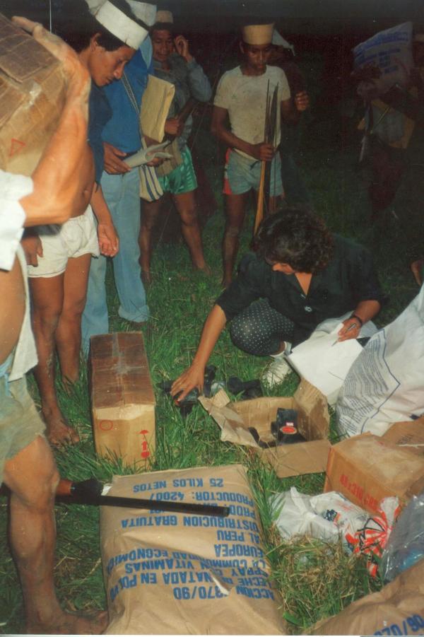 Donaciones son recibidas por la comunidad asháninka