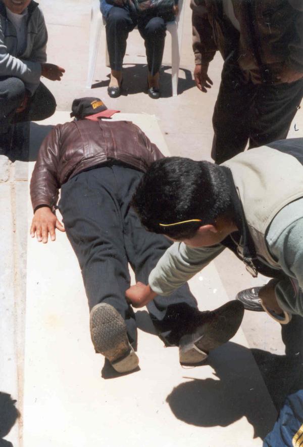 Taller con la Asociación de Familiares y Amigos de Priosiones Políticos y Desaparecidos del Sur - Puno