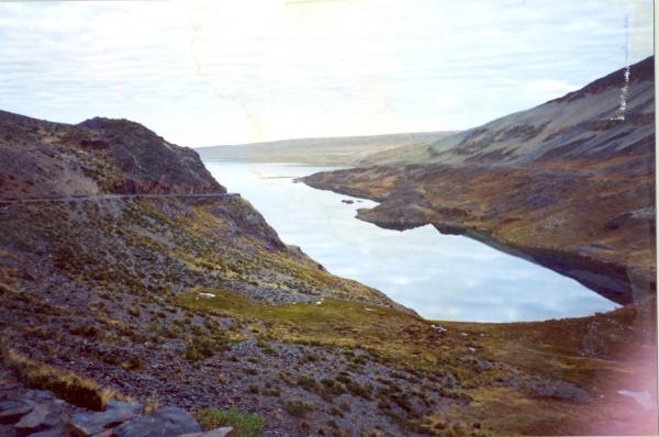 Localización de la fosa Aricoma en la provincia de Carabaya - Puno