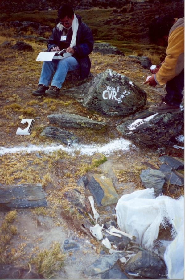 Localización de la fosa Aricoma en la provincia de Carabaya - Puno
