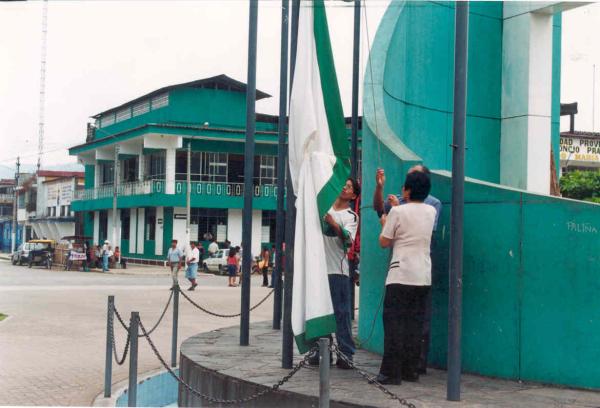Cierre de la Oficina Zonal de Tingo María y Ceremonia de Izamiento de Bandera
