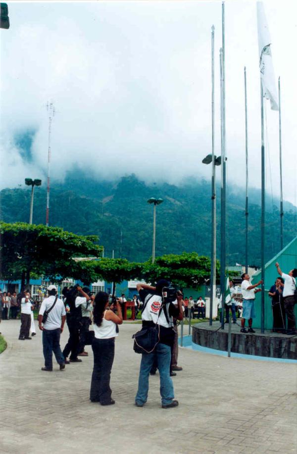 Cierre de la Oficina Zonal de Tingo María y Ceremonia de Izamiento de Bandera