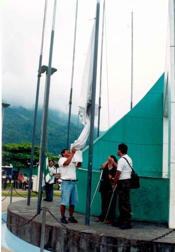 Cierre de la Oficina Zonal de Tingo María y Ceremonia de Izamiento de Bandera