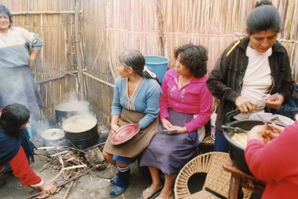 Alimentación: Ollas comunes 8