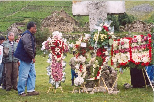 Ceremonia de conmemoración de los caídos en Uchuraccay