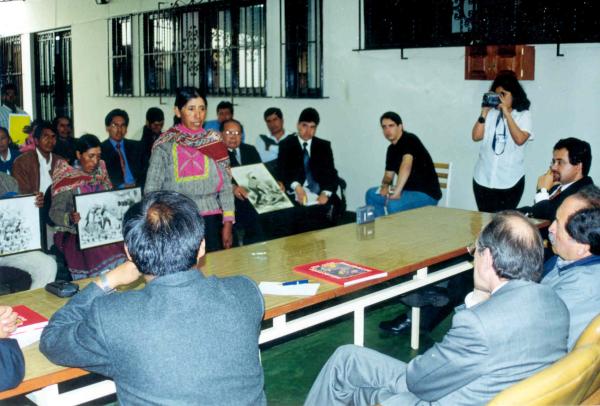 Visita de Alcalde y Familiares de Victimas de Chumbivilcas a Miembros de la Comisión de Verdad y Reconciliación