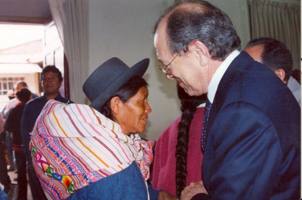 Bienvenida de los comisionados en Huanta