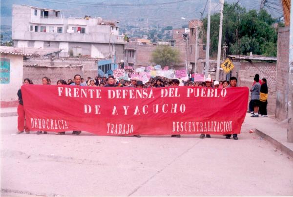Paro en Huamanga de la Federación de Productores Agropecuarios del Valle de los ríos Apurímac y Ene (fepavrae)