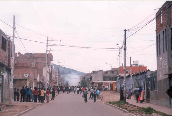 Paro en Huamanga de la Federación de Productores Agropecuarios del Valle de los ríos Apurímac y Ene (fepavrae)