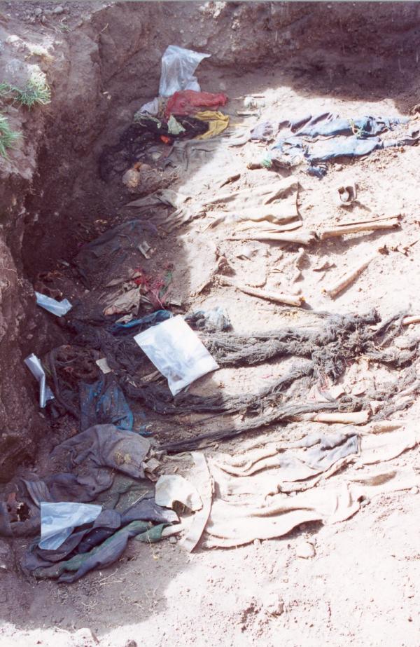 Exhumación de fosas en Santiago de Lucanamarca - Ayacucho