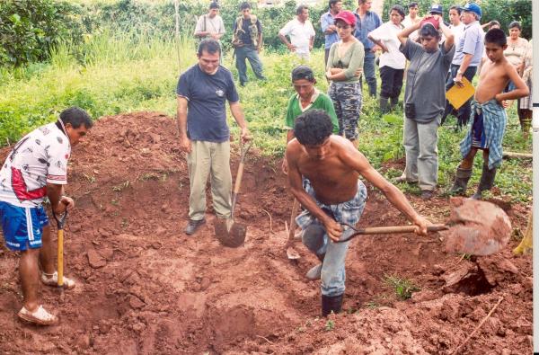 Exhumación de restos Cooperativa Nueva Arequipa - Tocache