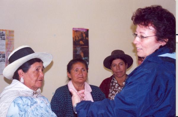 Reunión con familiares y conferencia de prensa en Huamanga