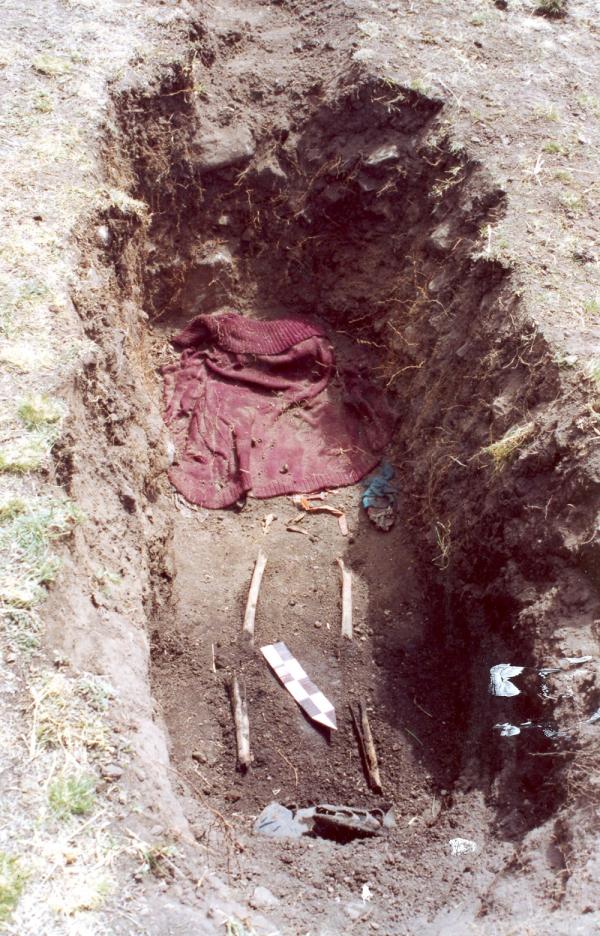 Exhumación de fosas en Santiago de Lucanamarca - Ayacucho
