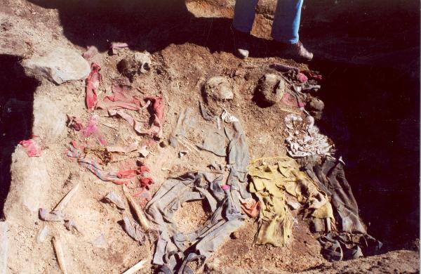 Exhumación de fosas en Santiago de Lucanamarca - Ayacucho