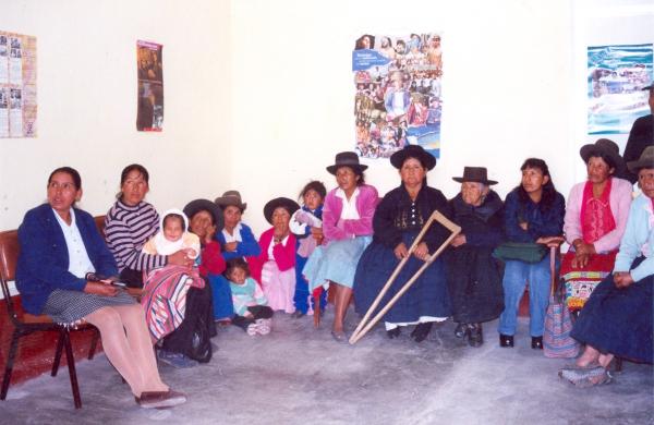 Reconocimiento de restos por los familiares de las víctimas en Totos - Ayacucho
