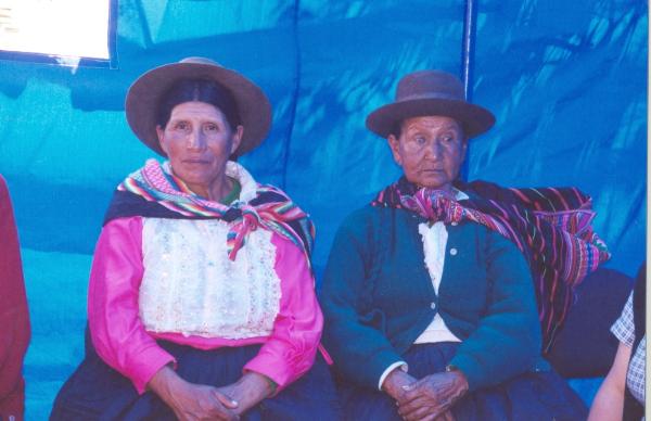 Reconocimiento de restos por los familiares de las víctimas en Totos - Ayacucho
