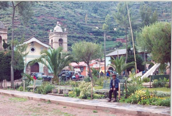 Limpieza e identificación de restos hallados en las fosas de Chuschi - Ayacucho