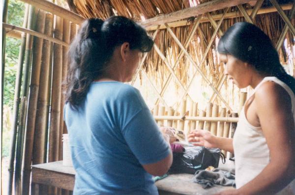 Reencuentro de madre e hija en Shitari - Huánuco