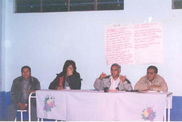 Taller con los comités de autodefensa en Huanta