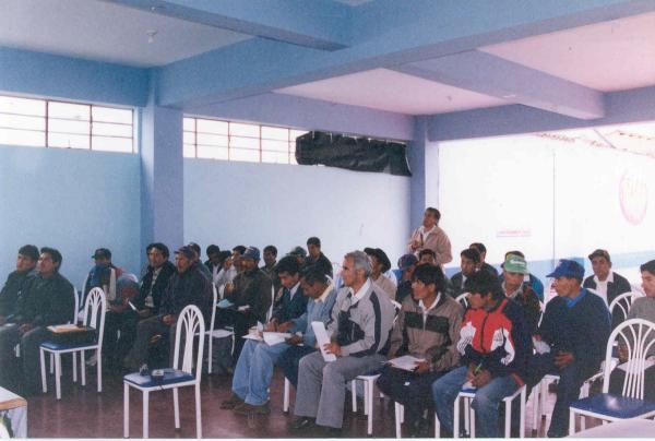 Taller con los comités de autodefensa en Huanta