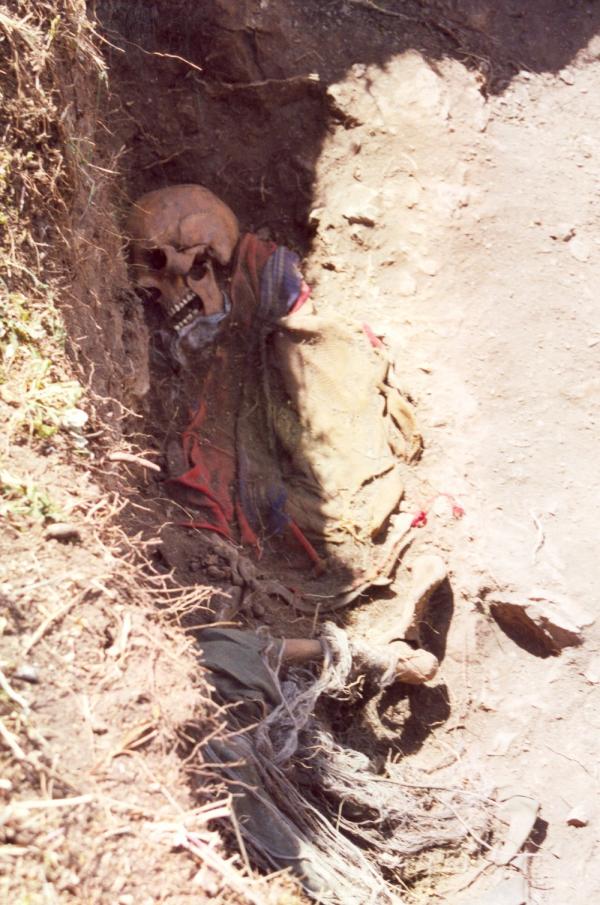 Exhumación en Totos - Ayacucho