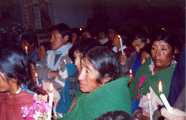 Vigilia por las víctimas en Lucanamarca - Ayacucho