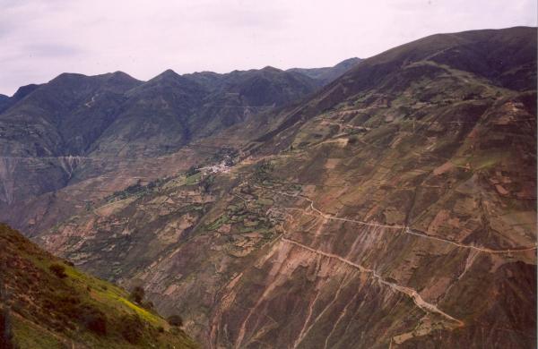 Visita de la Comisión de la Verdad y Reconciliación a Uchuraccay