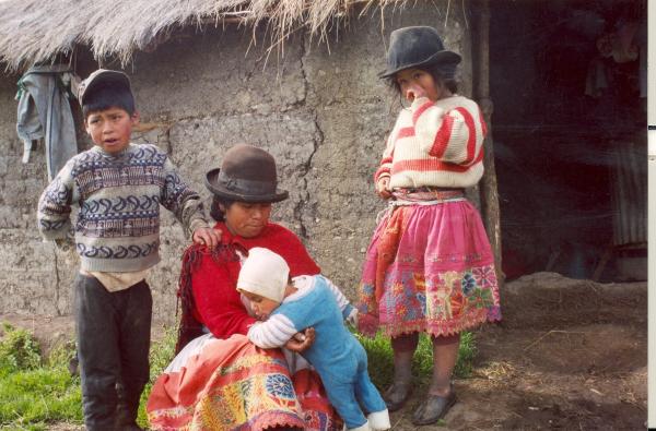 Visita de la Comisión de la Verdad y Reconciliación a Uchuraccay