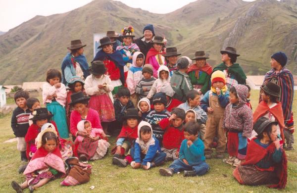 Visita de la Comisión de la Verdad y Reconciliación a Uchuraccay