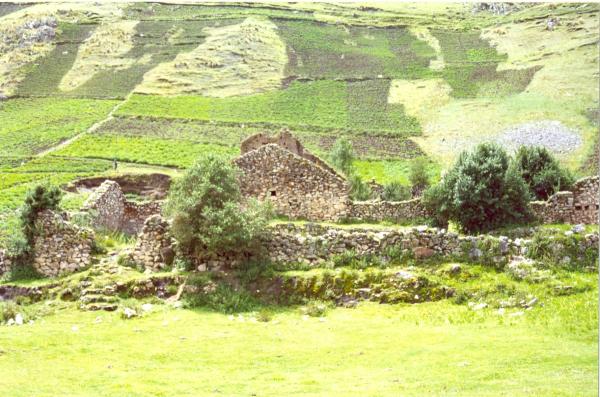 Visita de la Comisión de la Verdad y Reconciliación a Uchuraccay