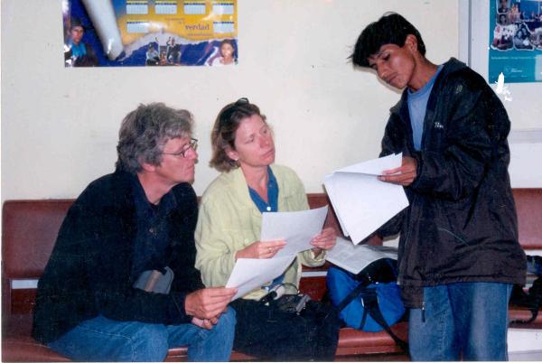 Visita de la Comisión de la Verdad y Reconciliación (CVR) a la ciudad de Ayacucho